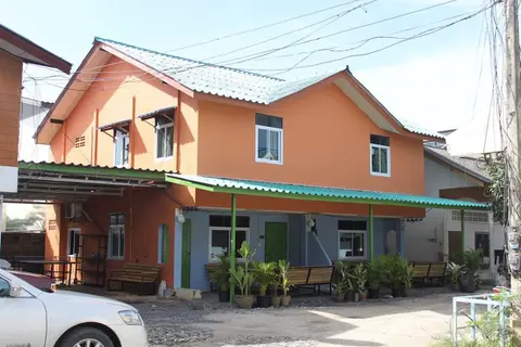 Phangan Guest House - Hostel