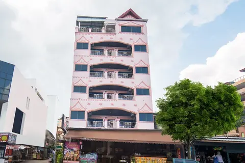 Dee Viking Hotel Patong
