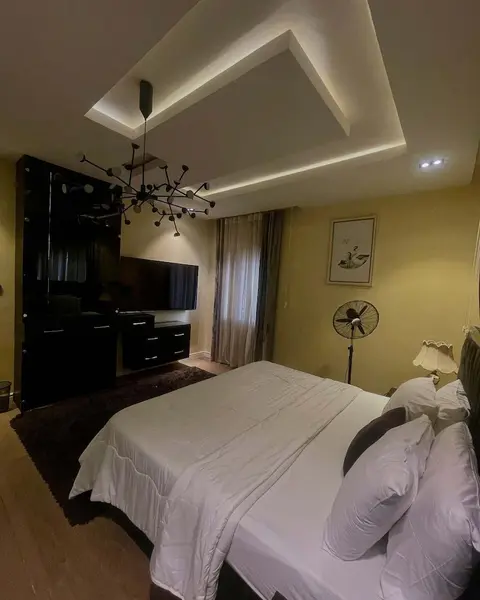 Reign Luxury Apartment