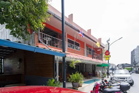 OYO 328 Onion House