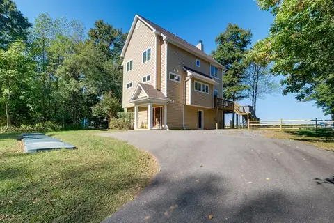Idyllic Montross Vacation Rental Home w/ Views