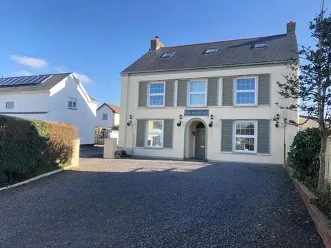 The Brookfield Guest House