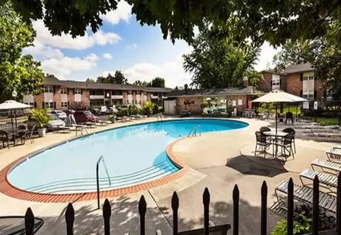 Landing Apartments Indy