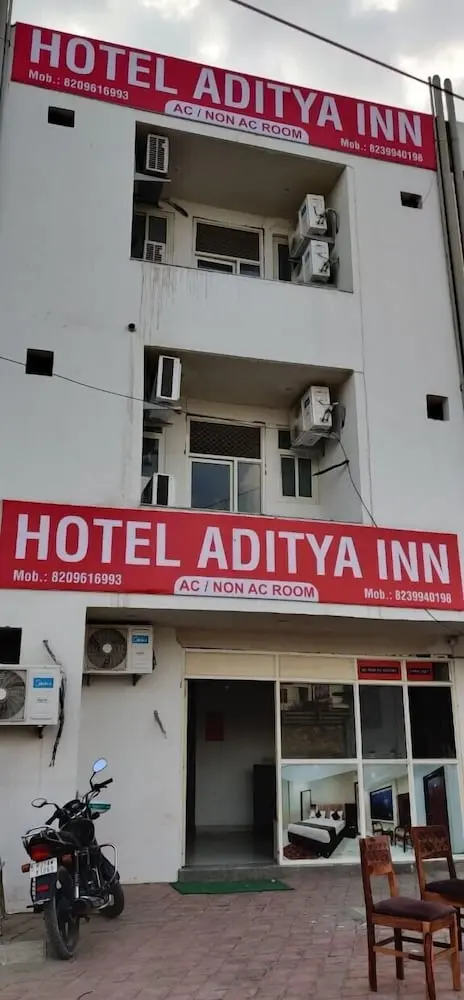 Hotel Aditya Inn