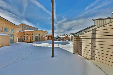 Journey Way 2 Br In Rendezvous 2 Bedroom Townhouse by Redawning