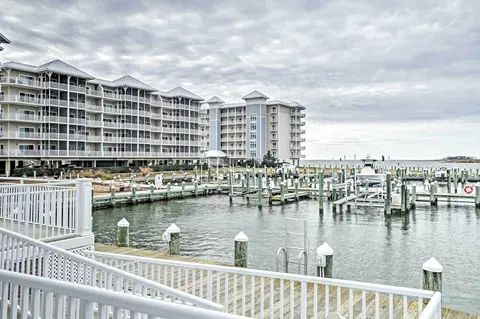 Waterfront Chesapeake Bay Condo w/ Boat Slip!