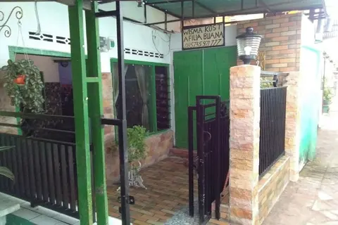 Hotel O Wisma Kost & Penginapan Afilia Buana Syariah