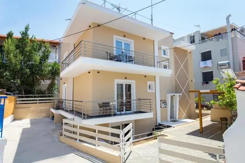 Immaculate 2-bed House in Limenaria