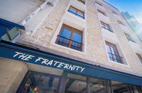 FRATERNITY-HOTEL