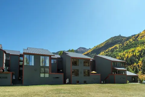 Telluride Lodge 405 by Avantstay Close to Slopes & Town!