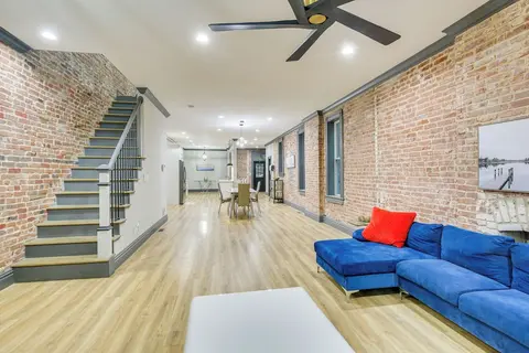 Walk to Gravois Park: 'nice Home' w/ Garage