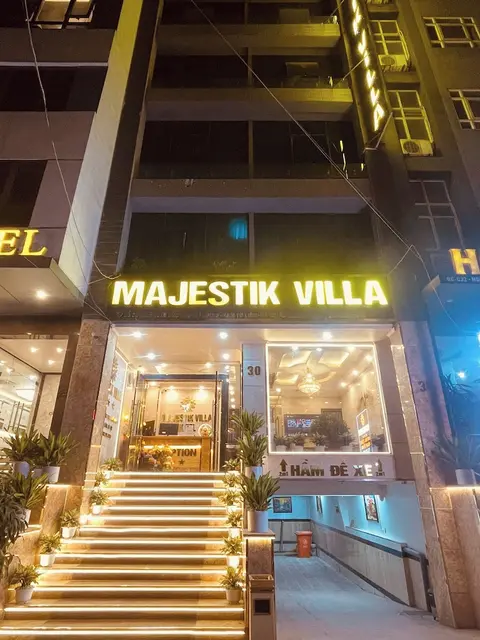Majestik Hotel