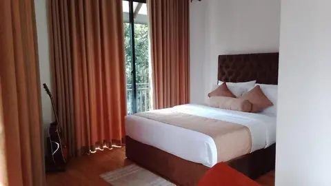 The Lipton View Inn