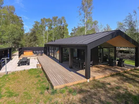 9 Person Holiday Home in Laeso