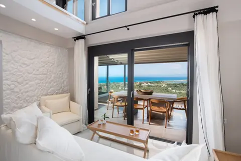 Halcyon Deluxe Maisonettes Sea View
