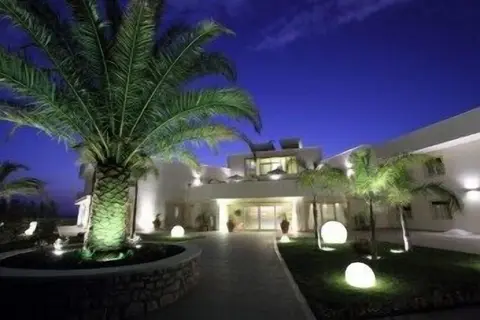 Bouganville Palace Hotel