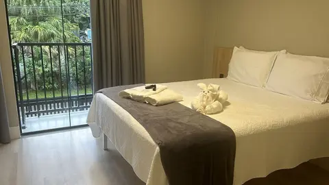 GEMINADO CASA 1 ALTO PADRÃO 4 QUARTOS