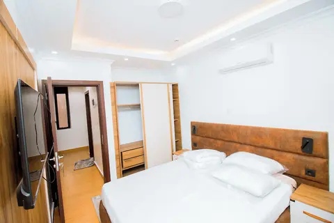 Cascadia Serviced Apartments