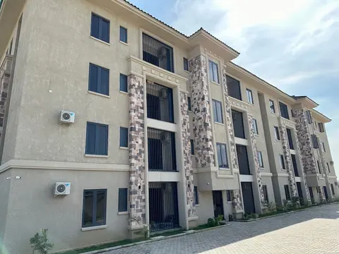 Tenny's Place Apartments Jahi