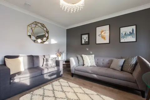 Duloch Apartments TP