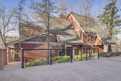 'pelican Point Retreat' Afton Home w/ Lake Views!