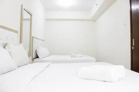 Spacious & Deluxe 2BR Gateway Ahmad Yani Cicadas Apartment