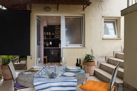 Apartment Bonlux
