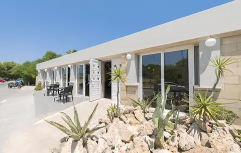 Evita Beach Hotel