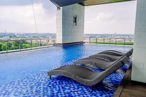 Spacious And Elegant 2Br At 35Th Floor Hillcrest House Apartment