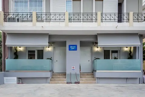 Giannas apartment 'SUPERB SPOT'