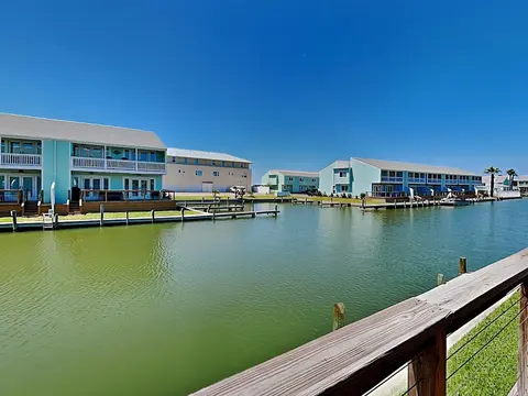 Key Allegro Canal House