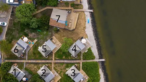 Bungalow 4 - 1br, Waterfront