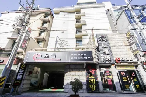 e motel