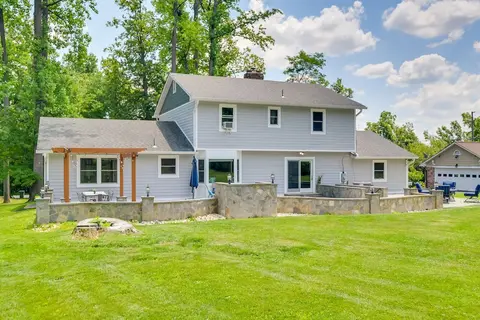 Rockville Home: Patio Oasis, Fireplace, Near DC!
