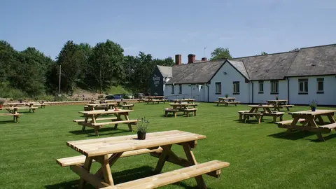 The Bowling Green Steakhouse Restaurant & Hotel