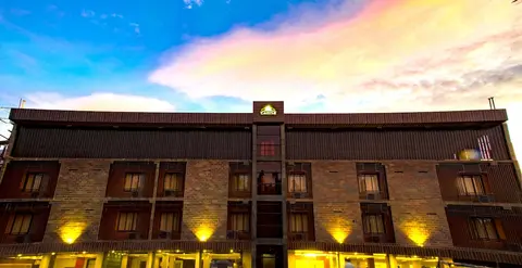 Hotel SR Castle