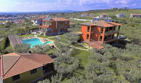 Sunday Summer Resort