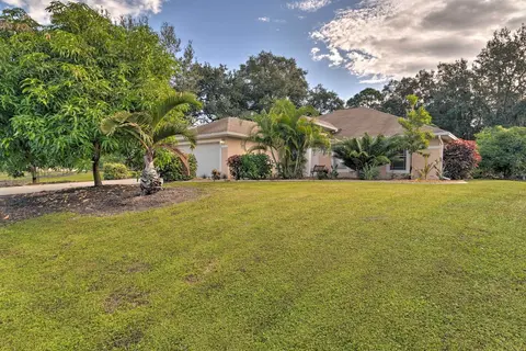 Breezy Gulf Coast Getaway ~ 4 Mi to Beach Park