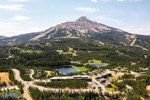 201 Lakelodge 3 Bedroom Condo by Moonlight Basin Lodging