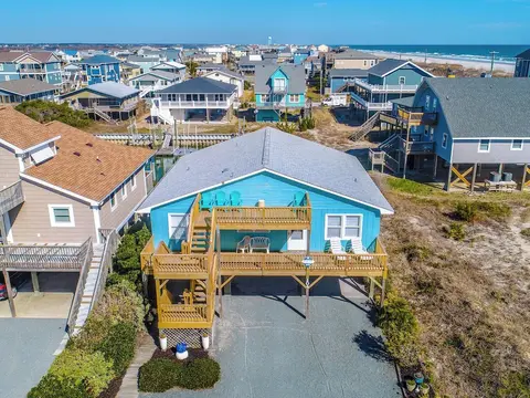 Boyd by Topsail Realty