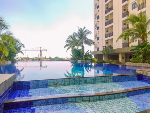 Cozy and Simple Living Studio Apartment at Cinere Resort
