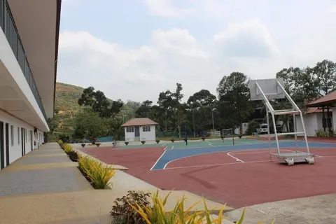 Karak Orchard Resorts