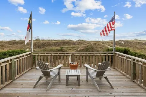 Sunset Shores 5 Bedroom Home