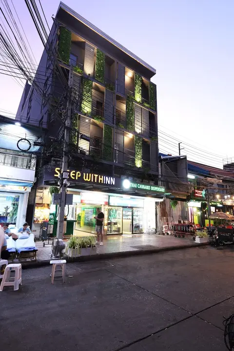 Sleep With Inn