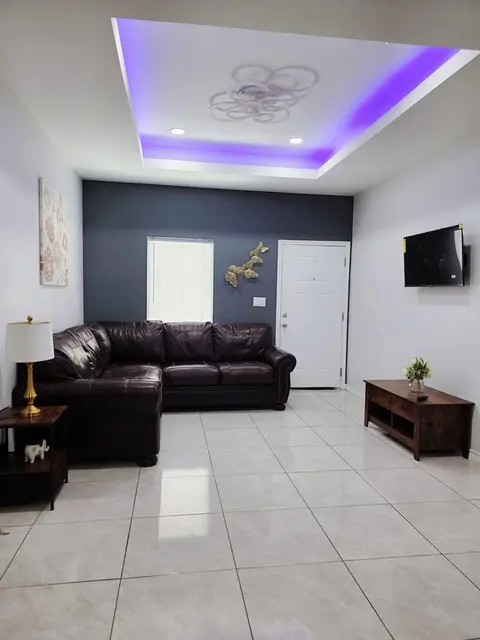 Apartment With 3 Bedrooms 40 Minutes From South Padre