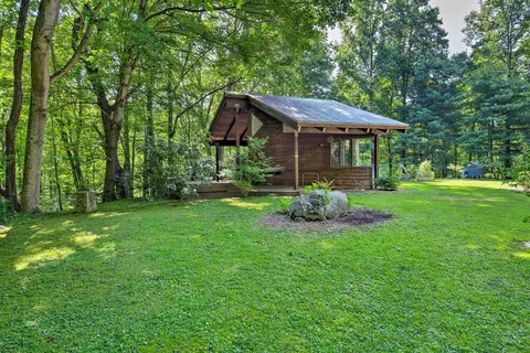 Tree-lined Robbinsville Studio, Near Trails!