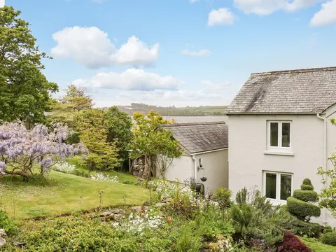 Clamoak Cottage