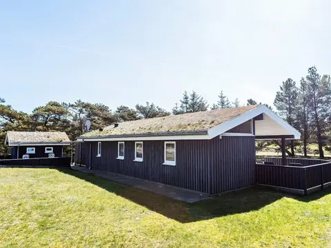 6 Person Holiday Home in Pandrup