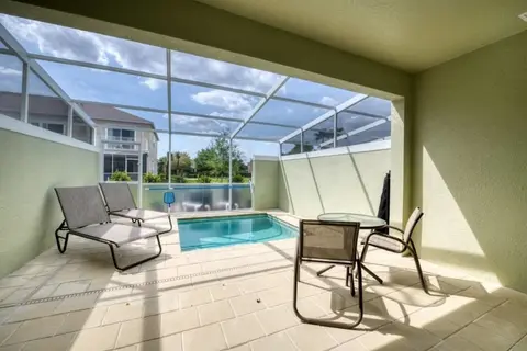 Wonderful Home With Private Pool