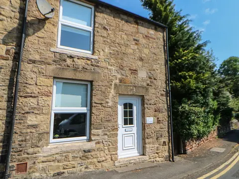 Hollie Cottage